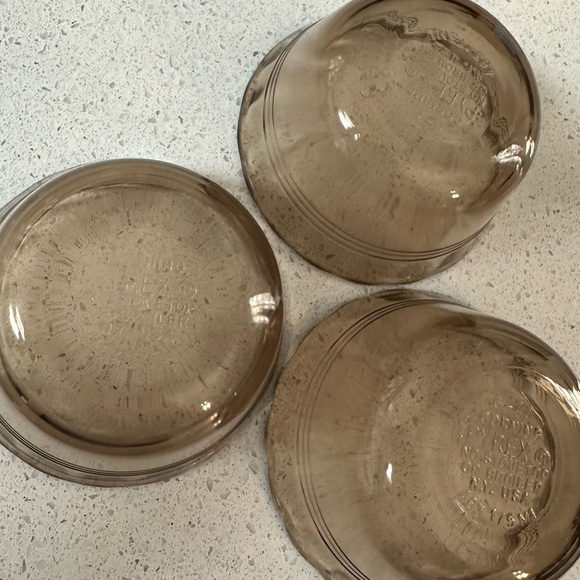 Corning Pyrex Brown Glass Custard Mini Bowl Set of 4 - Picture 3 of 3